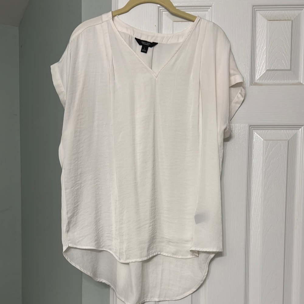 Simply Vera Vera Wang Cream Asymmetrical Blouse